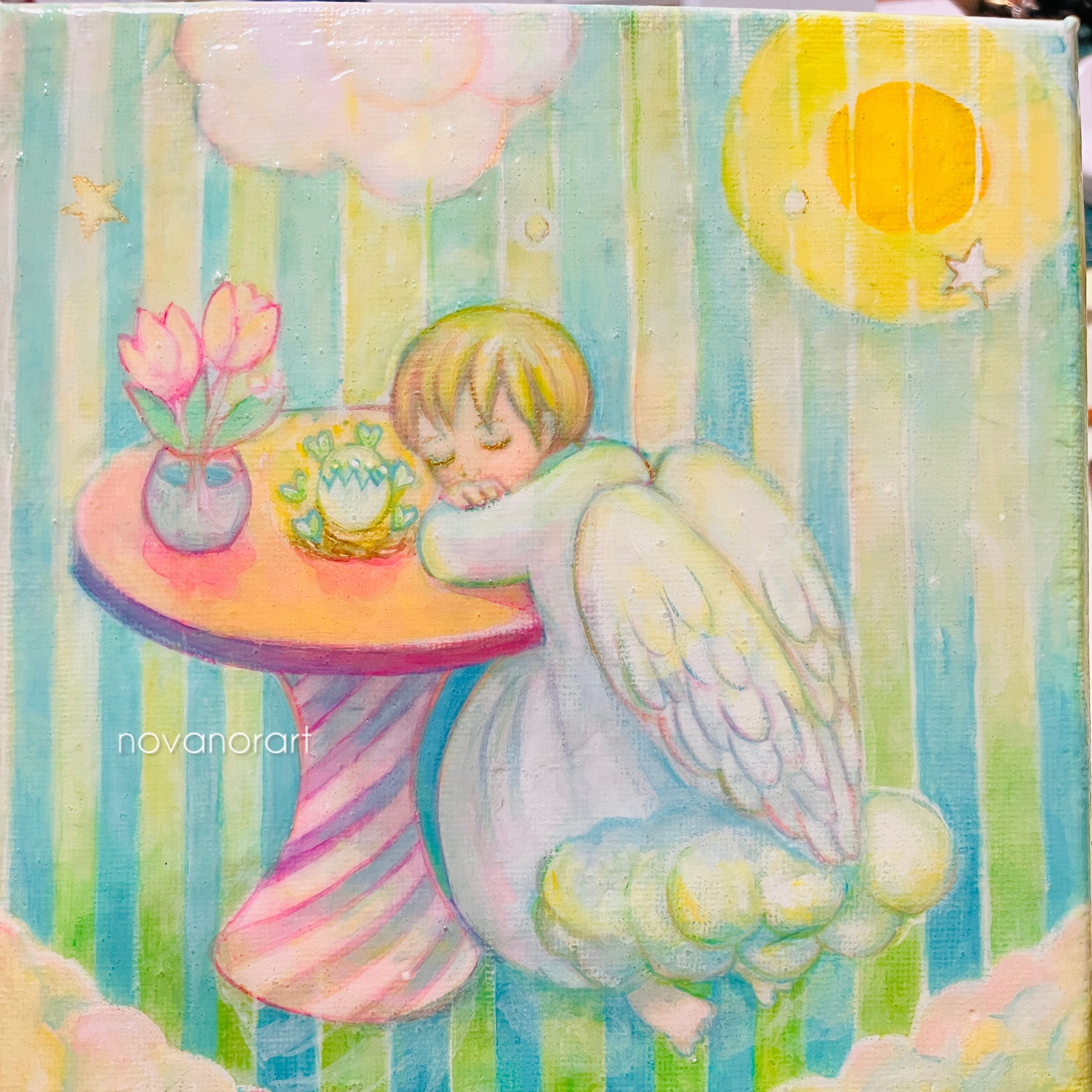 「鳥リスペクト」の原点を象徴するイラスト。卵の傍らで眠る天使のような人物が、命の温もりと共生を表現している。作者による手描きのアートワーク。